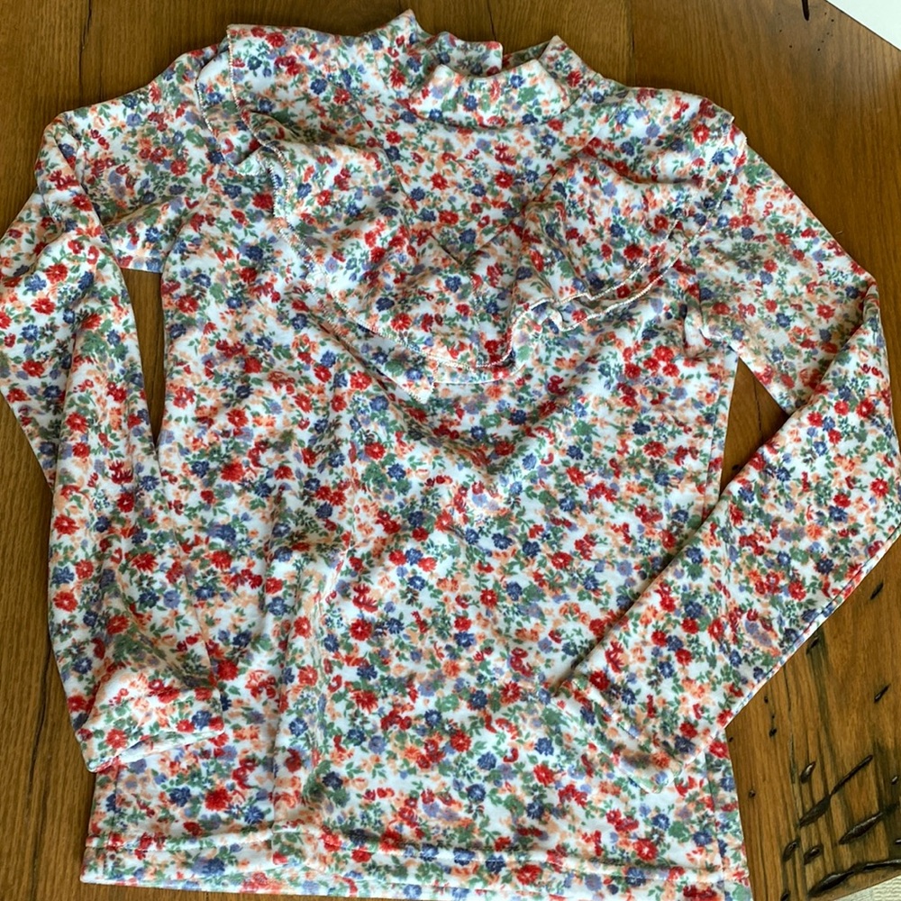 New with Tags Pastiche velour top. Size Small